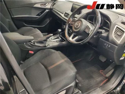 Mazda AXELA  с аукциона в Японии