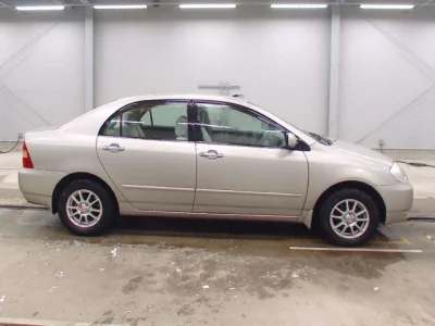 Toyota COROLLA  с аукциона в Японии
