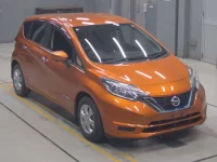 Nissan NOTE лот № 30036 оценка 4  с аукциона в Японии 4