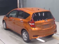 Nissan NOTE лот № 30036 оценка 4  с аукциона в Японии 5