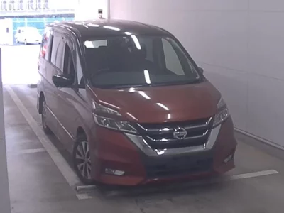 Nissan SERENA  с аукциона в Японии