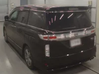 Nissan ELGRAND лот № 30109 оценка 4  с аукциона в Японии 5