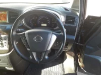 Nissan ELGRAND лот № 30109 оценка 4  с аукциона в Японии 6