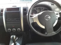 Nissan X-TRAIL лот № 30040 оценка 3.5  с аукциона в Японии 8