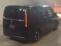 Honda STEP WAGON лот № 6073 оценка 4  с аукциона в Японии 1