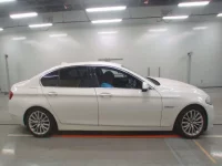 BMW 5-Series лот № 38060 оценка 4  с аукциона в Японии 2