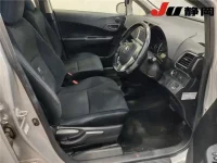 Toyota RACTIS лот № 3023 оценка 3.5  с аукциона в Японии 2