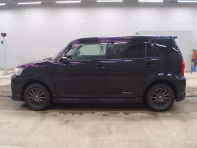 Toyota COROLLA RUMION  с аукциона в Японии