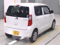 Suzuki WAGON R лот № 30052 оценка 4.5  с аукциона в Японии 1