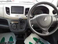 Suzuki WAGON R лот № 30052 оценка 4.5  с аукциона в Японии 8