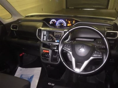 Mitsubishi DELICA D2