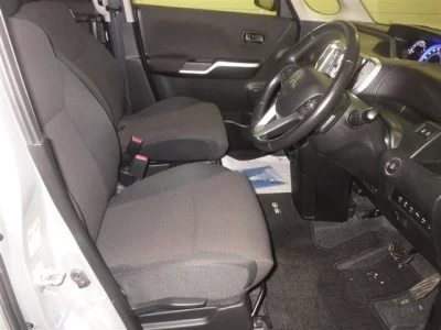 Mitsubishi DELICA D2