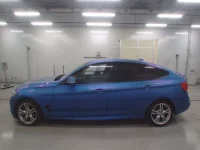 BMW 3-Series лот № 38076 оценка 3  с аукциона в Японии 3