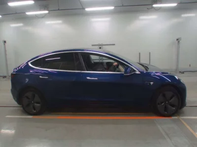 Tesla MODEL3