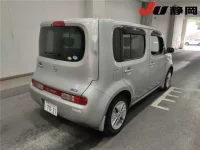 Nissan CUBE лот № 3041 оценка 4  с аукциона в Японии 4