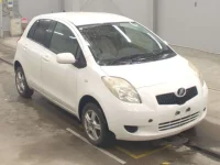 Toyota VITZ лот № 3035 оценка R  с аукциона в Японии 4