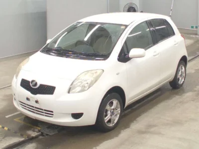 Toyota VITZ  с аукциона в Японии