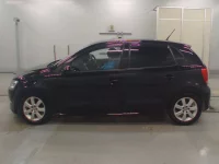 Volkswagen POLO лот № 38077 оценка 4  с аукциона в Японии 3