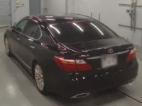 Lexus LS лот № 30132 оценка 3.5  с аукциона в Японии 5
