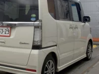 Honda N BOX лот № 3004 оценка 4  с аукциона в Японии 4