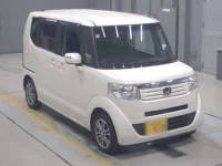 Honda N BOX лот № 30064 оценка 4  с аукциона в Японии 4