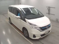 Nissan SERENA лот № 30136 оценка 3.5  с аукциона в Японии 4