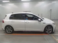 Volkswagen GOLF лот № 38088 оценка 4.5  с аукциона в Японии 2