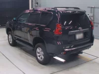 Toyota LAND CRUISER PRADO лот № 30069 оценка 4.5  с аукциона в Японии 5