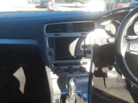 Volkswagen GOLF лот № 38091 оценка 3.5  с аукциона в Японии 8