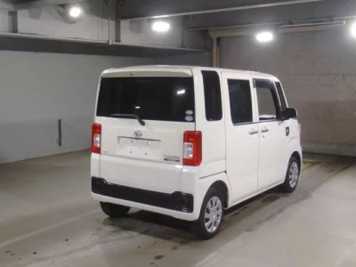 Daihatsu HIJET CADDIE