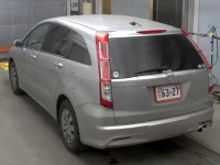 Honda STREAM лот № 3018 оценка 3.5  с аукциона в Японии 1