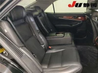 Toyota CROWN лот № 4031 оценка 3.5  с аукциона в Японии 7