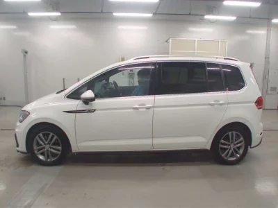Volkswagen GOLF TOURAN