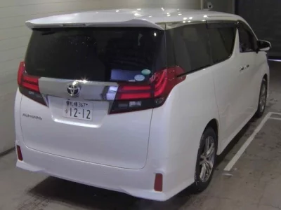 Toyota ALPHARD  с аукциона в Японии
