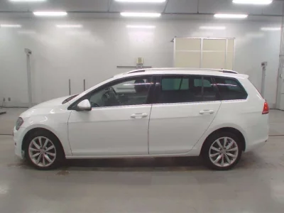 Volkswagen GOLF VARIANT