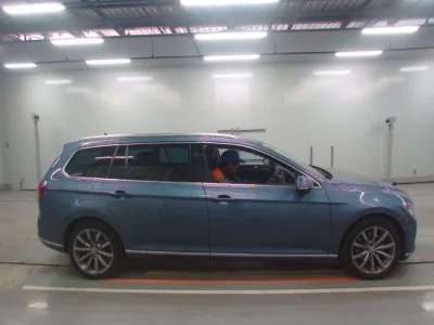 Volkswagen PASSAT VARIANT