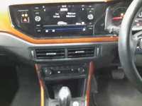 Volkswagen POLO лот № 38135 оценка 4  с аукциона в Японии 8