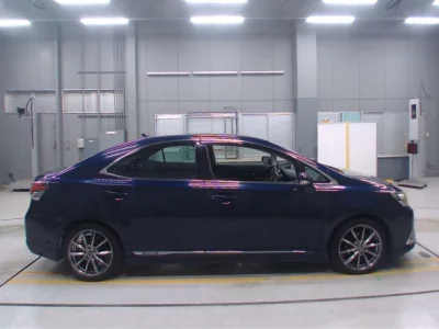 Lexus HS