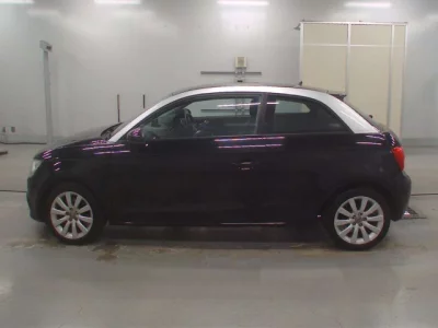Audi A1  с аукциона в Японии