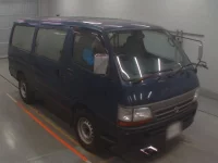 Toyota HIACE VAN лот № 30191 оценка 3.5  с аукциона в Японии 4