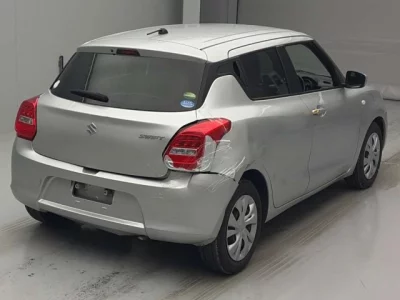 Suzuki SWIFT  с аукциона в Японии