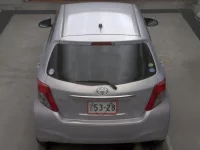 Toyota VITZ лот № 3069 оценка 3.5  с аукциона в Японии 6