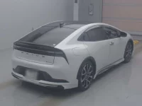 Toyota PRIUS PHV лот № 2107 оценка 5  с аукциона в Японии 1