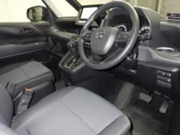 Toyota NOAH лот № 6060 оценка R  с аукциона в Японии 2