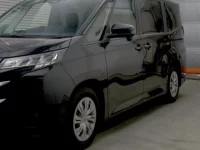 Toyota NOAH лот № 6060 оценка R  с аукциона в Японии 3