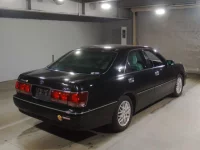 Toyota CROWN лот № 456 оценка R  с аукциона в Японии 1