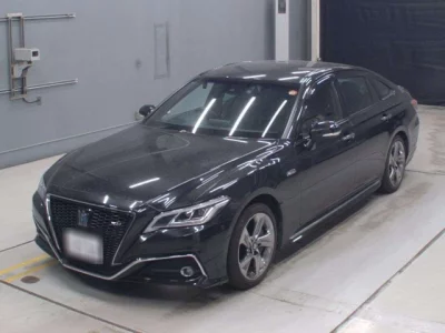 Toyota CROWN  с аукциона в Японии