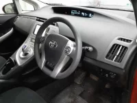Toyota PRIUS PHV лот № 3109 оценка 3.5  с аукциона в Японии 6