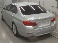 BMW 5-Series лот № 38164 оценка 4.5  с аукциона в Японии 5