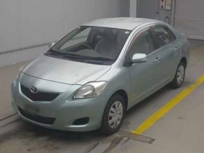 Toyota BELTA